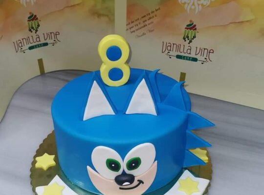 Vanilla vine cake