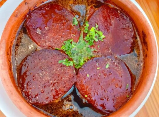 مطعم عود زمان