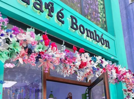 Cafe bombon