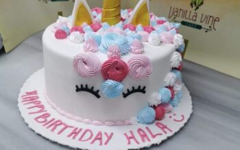 Vanilla vine cake