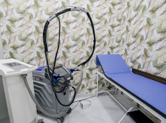 الدكتور فادي نصار زويا كلينك